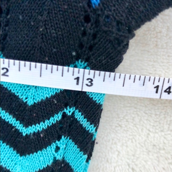 Rampage SweaterTurtleneck Short Sleeve Chevron Print - Picture 3 of 6